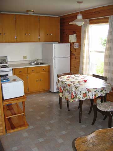 The Taupe Cottage - Kitchen